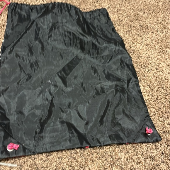 Black and pink emoji cinch bag - Picture 2 of 2